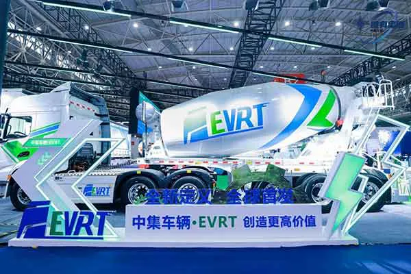 &emsp;EVRT-MIX纯电动头挂搅拌车