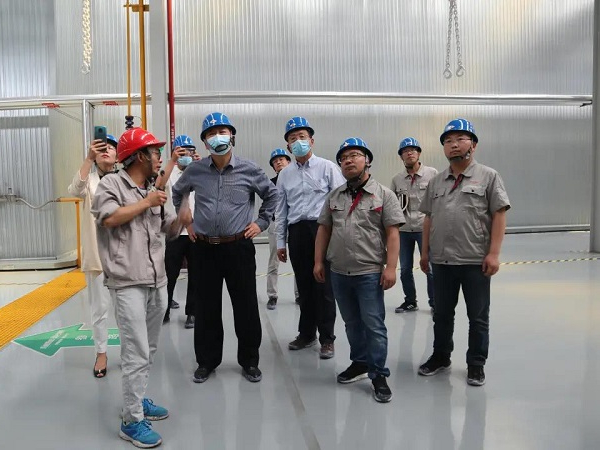 中国工程机械工业协会混凝土机械分会符忠轩会长一行莅临中集凌宇调研指导