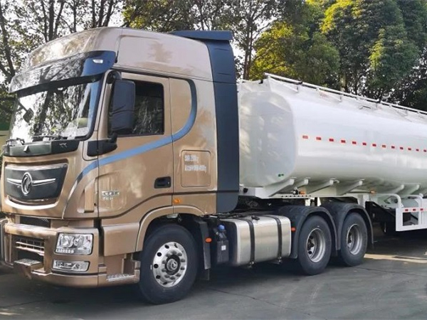 中集凌宇隆重推出2012版经济型搅拌车