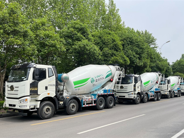 “当红顶流”再发车，高颜值 秀一波！